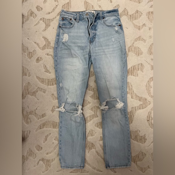 Abercrombie curve love ripped jeans - Picture 3 of 3